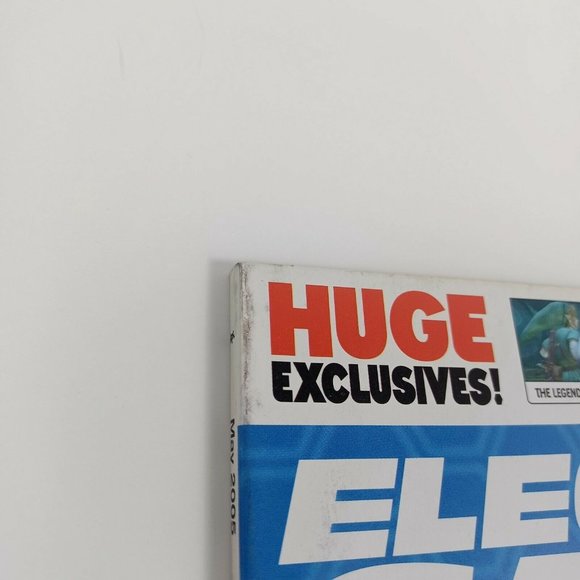 Electronic Gaming Monthly Magazine Phantasy Star Universe 191 May 05 *MINOR WEAR - Picture 4 of 14